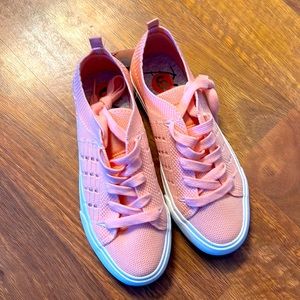 NWT BLOWFISH MALIBU SHOES